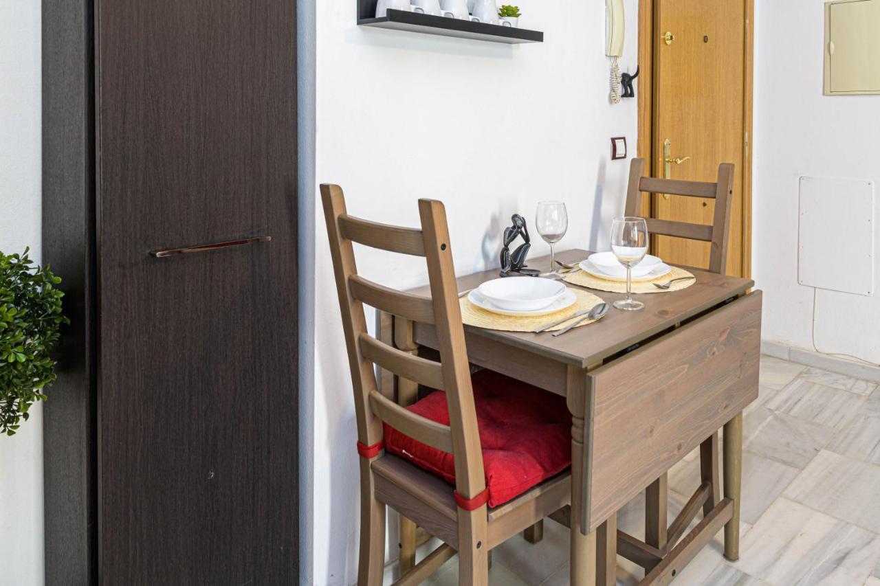 Wintowinrentals Coqueto Apartamento En El Centro De 马拉加 外观 照片